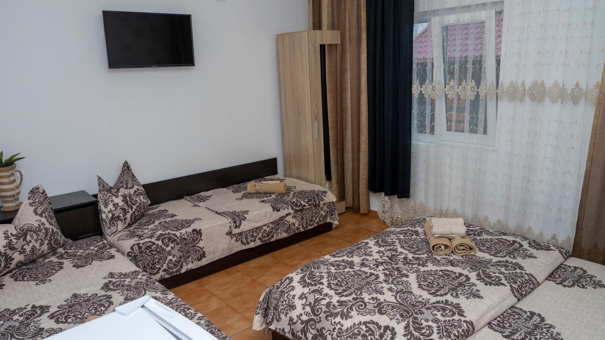 מלון קוסטינסטי Casa Sebastian חדר תמונה